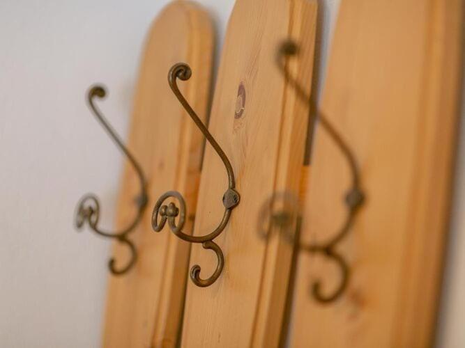 Apartment In Fuegen With A Shared Wellness Екстериор снимка